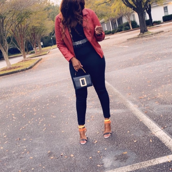 Heels - Picture 6 of 8